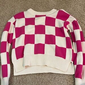 Pink and White checkered sweater!